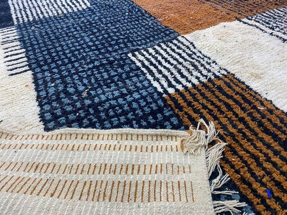 Großer handgefertigter Berber-Teppich 250cmx300cm – Teppiche & Läufer (photo 7 of 7)