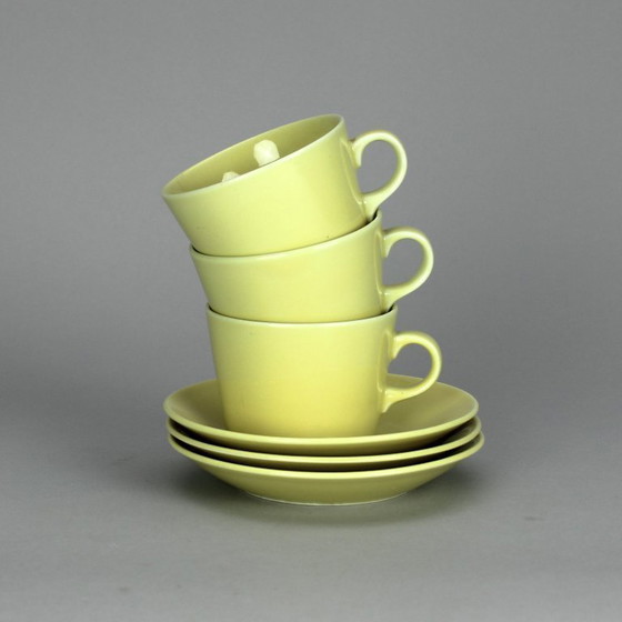 Image 1 of Kaj Franck (1911-1989) Juego de tres tazas y platillos, modelo Kilta, fabricante Arabia Finland, década de 1960.