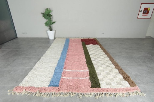 Autentico tappeto tradizionale marocchino Beni Ouraine con motivi colorati, 250/150 cm