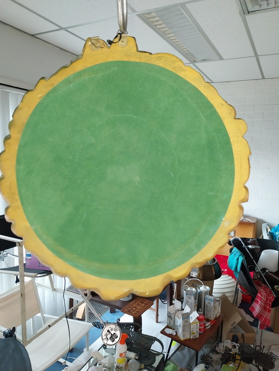 Image 1 of 1 x Vergulde Spiegel met Fruitmotief 35cm Doorsnede 1960's Hollywood Regency