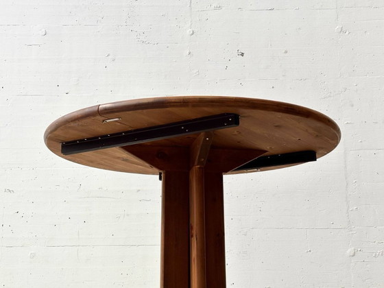 Image 1 of Table de salle à manger extensible en pin teinté foncé, années 1970