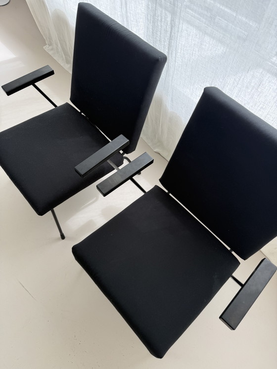 Image 1 of Zwei Sessel Gispen Modell 1401, entworfen von Wim Rietveld im Jahr 1954.