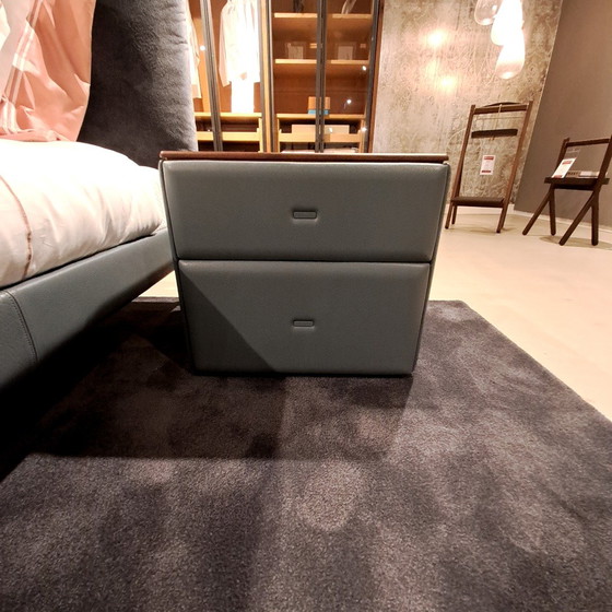 Image 1 of Comodino Poltrona Frau Moondance (set da 2)