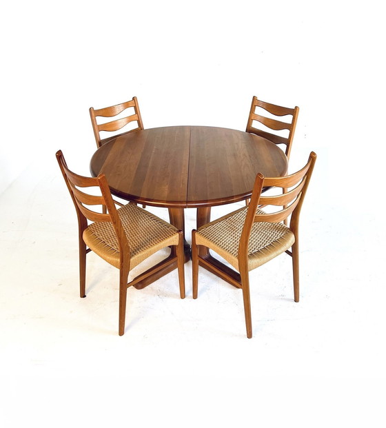 Image 1 of Table à manger extensible XL vintage, Dyrlund '70s