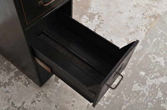 Image 1 of Mobiletto portadocumenti industriale vintage Strafor, anni '30