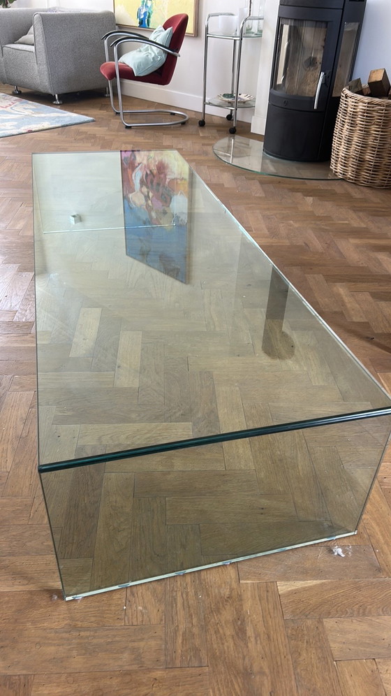 Image 1 of Mesa de centro de cristal Metaform