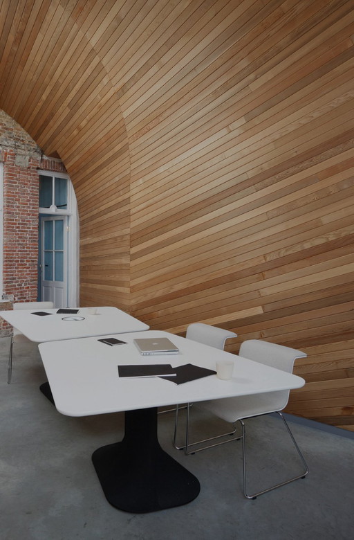 Kei meeting tafel van Bulo | Kei design | Bureau