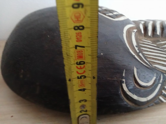 Image 1 of Bijzonder Wit Geschilderd Inheems Wandmasker