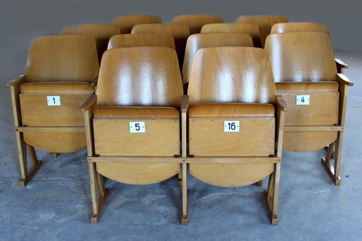 Sillas de cine vintage de Ton, década de 1960, juego de 13