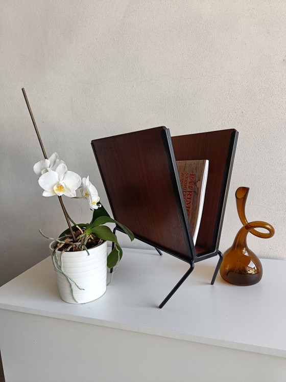 Image 1 of Italian Mid Century Magazine Rack in Teak Veneer and Black Metal, 1950s–1960s