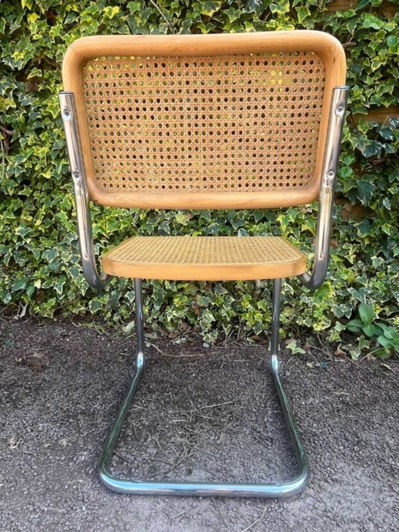 Image 1 of Stuhl aus Holz und Rohrgeflecht im Stil von Marcel Breuer