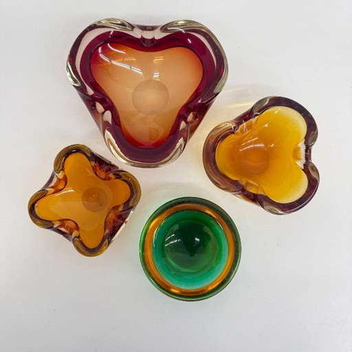 Juego de 4 cuencos de cristal de Murano Summers, diseño de mediados de siglo, década de 1970.