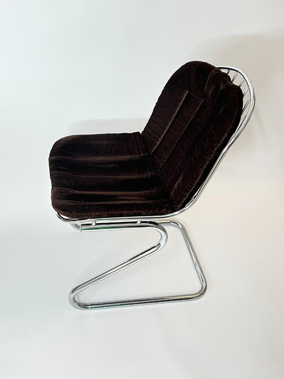 Image 1 of 1/2 sedie da pranzo vintage in metallo con cuscini in velluto marrone, Italia, 1970