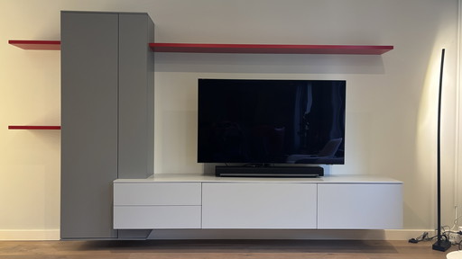 Interstar Wall Unit