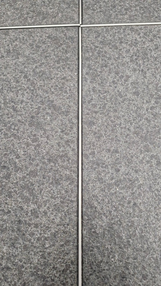 Image 1 of Mesa de comedor cuadrada 160 - 160 cm