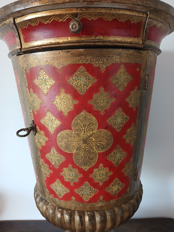 Image 1 of Italiaanse kast