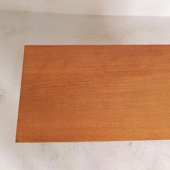 Image 1 of Secretaire met schuifdeuren op ranke poten, jaren 50