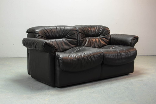 Superb Mid-Century De Sede Blackish Brown Smooth Leather Design Loveseat Lounge Sofa DS17. Swiss, 1970s. (photo 2 of 20)
