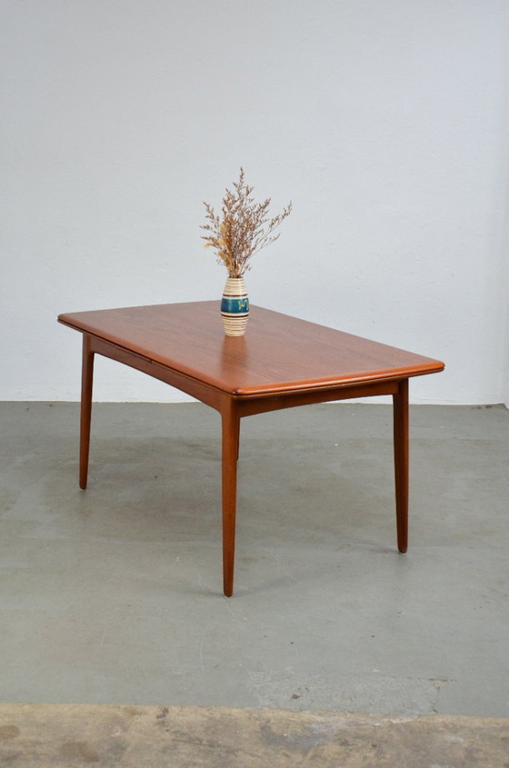 Image 1 of Eettafel van Svend Åge Madsen, Deense teakhouten keukentafel, mid-century, uitschuifbaar, jaren 60