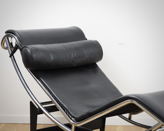 Image 1 of Cassina Le Corbusier LC4 Chaise longue in pelle nera