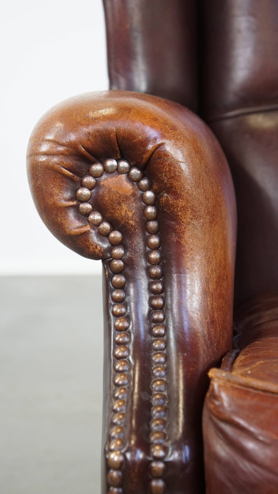 Image 1 of Fauteuil à oreilles vintage en cuir de mouton