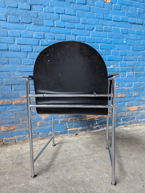 Image 1 of Vintage Arco BK dining chairs -chrome & black-.