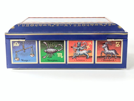 Image 1 of Vintage blikken doos met Duitse dierenriem | Hemels decor uit de jaren 60