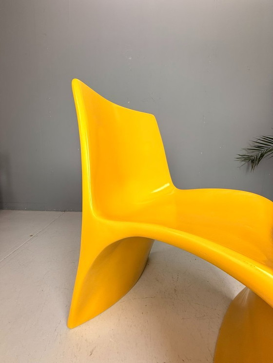 Image 1 of Chaise sculpturale en fibre de verre moulée, Europe, années 1970