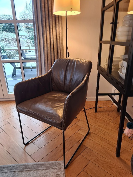 8 x KFF Youma Leder,  Kufengestell, Metall (schwarz)