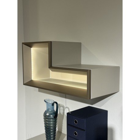 Image 1 of Tetrim toilettafel