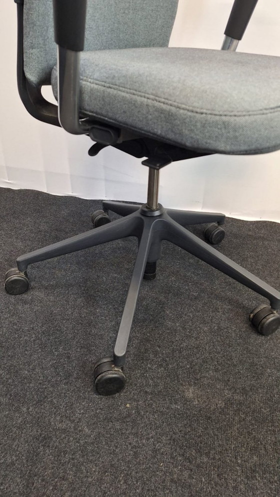 Image 1 of Sedia da ufficio Vitra ID Soft Chair