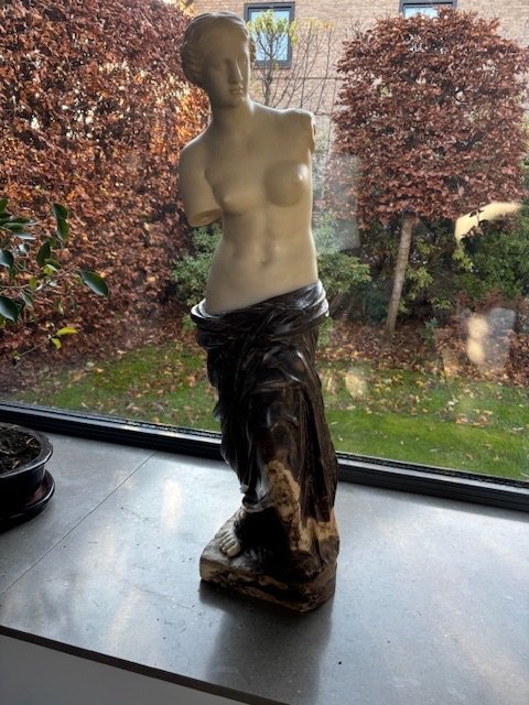 Image 1 of Statue en marbre composée de 2 types de marbre