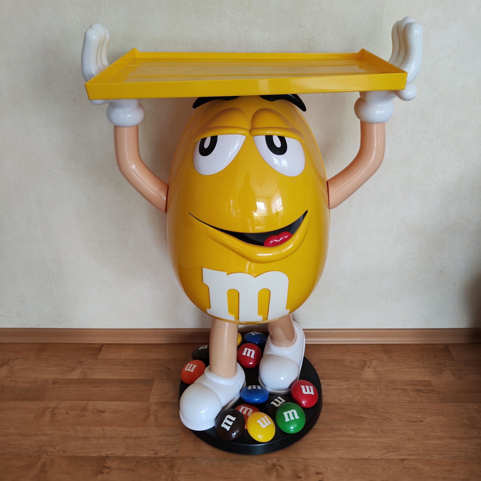 M&M's Display / 1.1m Advertising Figure / Loft Decoration | €600