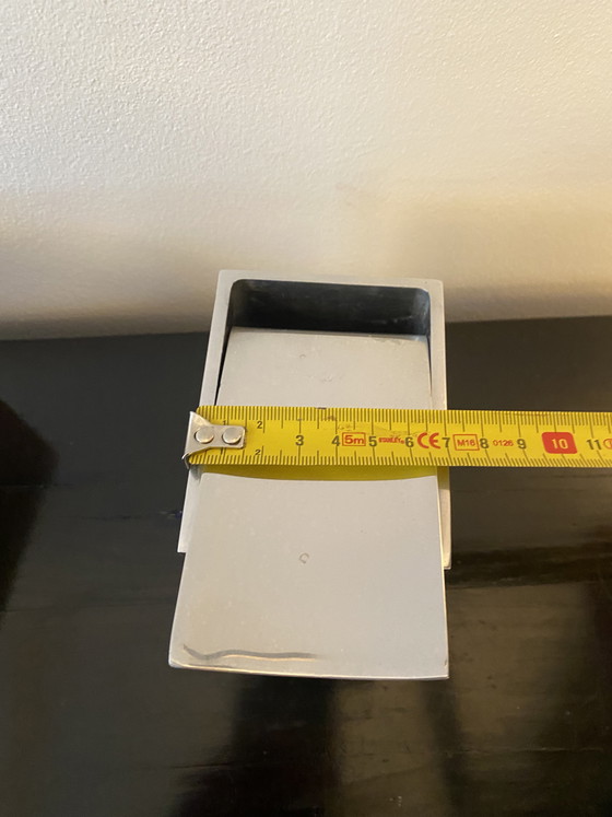 Image 1 of XO-asbak van Starck, model Ray Hollis