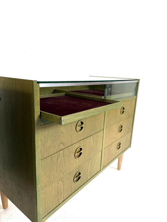 Image 1 of 2 vetrine vintage danesi anni '60