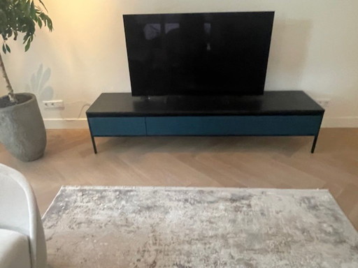 Roche Bobois KEEEN TV Furniture (WxDxH 200x49x43cm) - colors Nero and Blu Prussia