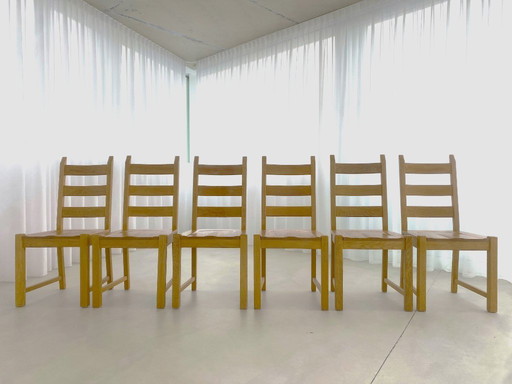 Set of 6 solid oak dining chairs - timeless & robust