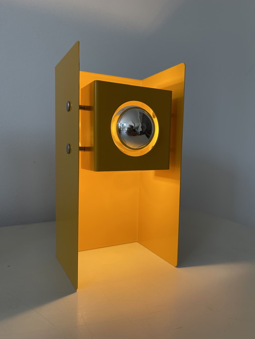 Table lamp retro Mira1