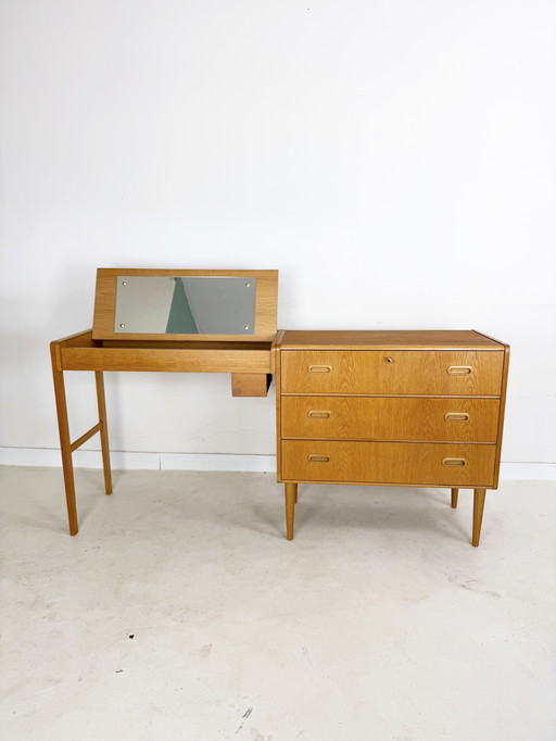 Combinaison coiffeuse / commode vintage