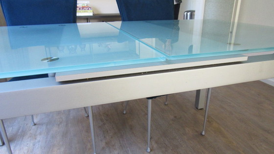Image 1 of Bontempi eettafel + 4 Bonaldo eetkamerstoelen