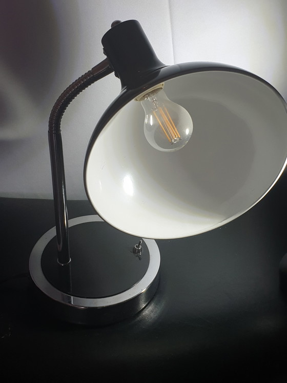 Image 1 of Bella lampada da tavolo degli anni '70