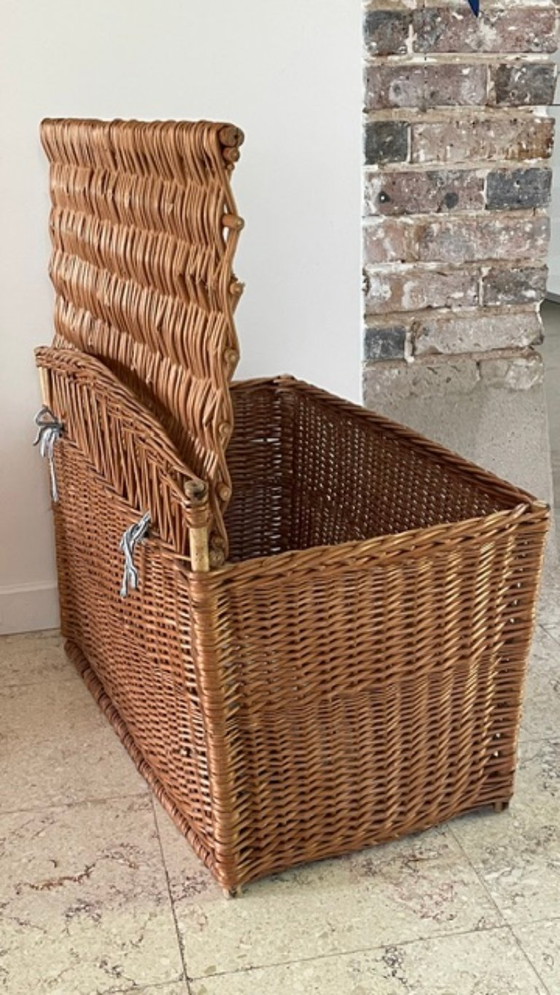 Handgemaakte, gesigneerde vintage aardewerk vaas – Ladekasten, Rattan (photo 29 of 37)