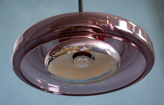 Image 1 of Einzigartige Herda Space Age Pendelleuchte aus rauchigem Aubergine-Plexiglas