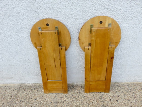 Een paar opklapbare krukjes van Roger Tallon, Sentou-editie, Frankrijk, 1980. – Wood (photo 13 of 14)