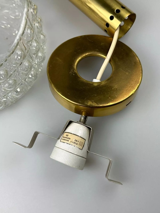 Image 1 of Lampada a sospensione VEB anni '60-'70, lampada da soffitto a bolle, ottone, vetro, design spaziale