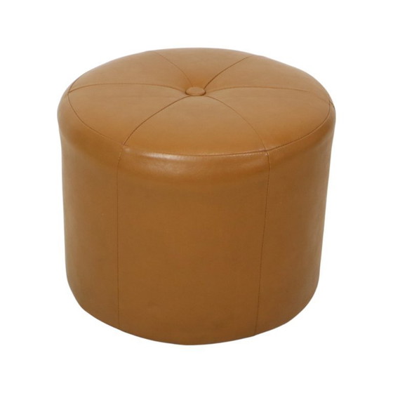 Image 1 of Pouf rotondo vintage color cammello