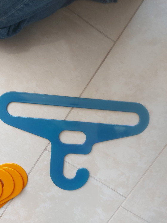 31 Ingo Maurer Clothes Hangers – Coat racks, Plastic (photo 5 of 5)