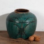 Antique stoneware vase (c.1820) #33 (photo 6 of 34)