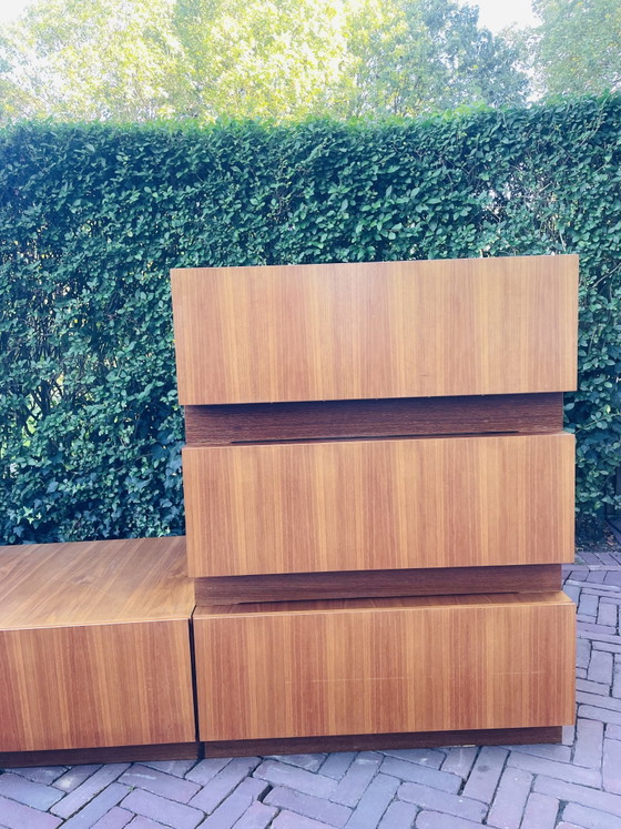 Tijdloze design architecten kasten – Wandkast, Wood (photo 4 of 11)