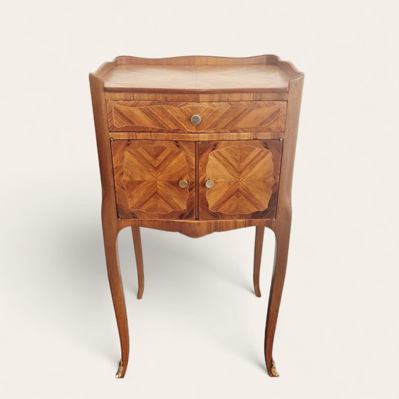 Image 1 of Pair of Louis XV style bedside tables - Rosewood marquetry
